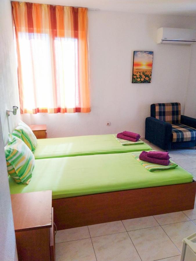 Kъща За Гости Липите Hotel Sinemoretz Bagian luar foto