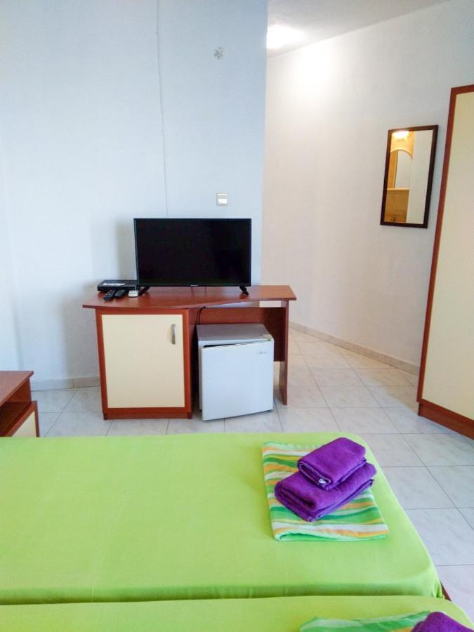 Kъща За Гости Липите Hotel Sinemoretz Bagian luar foto